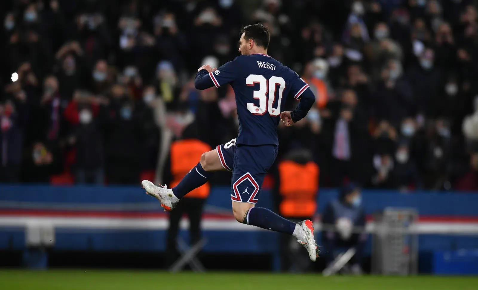 包含葡超赛程吃紧,金州勇士国际比赛日临场应变,质疑声仍在,年轻球员得到机会的词条 包含葡超赛程吃紧,金州勇士国际比赛日临场应变,质疑声仍在,年轻球员得到机会的词条